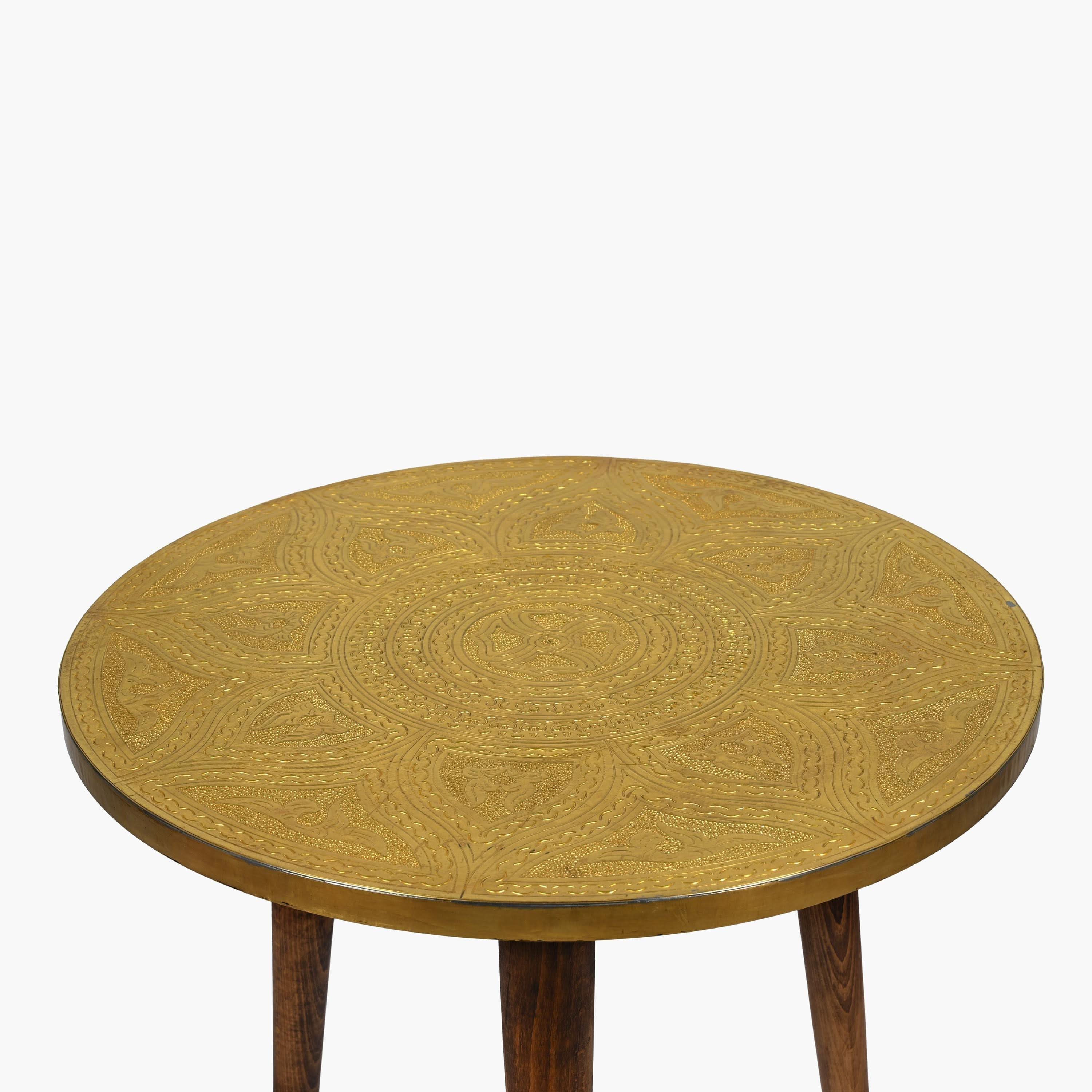 Handcrafted Moroccan copper metal and wood side table detail