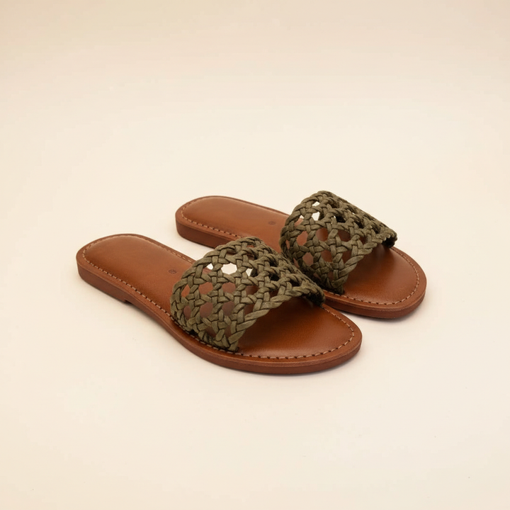 Minimalist Woven Leather Slide Sandals – Handmade Moroccan Summer Slides