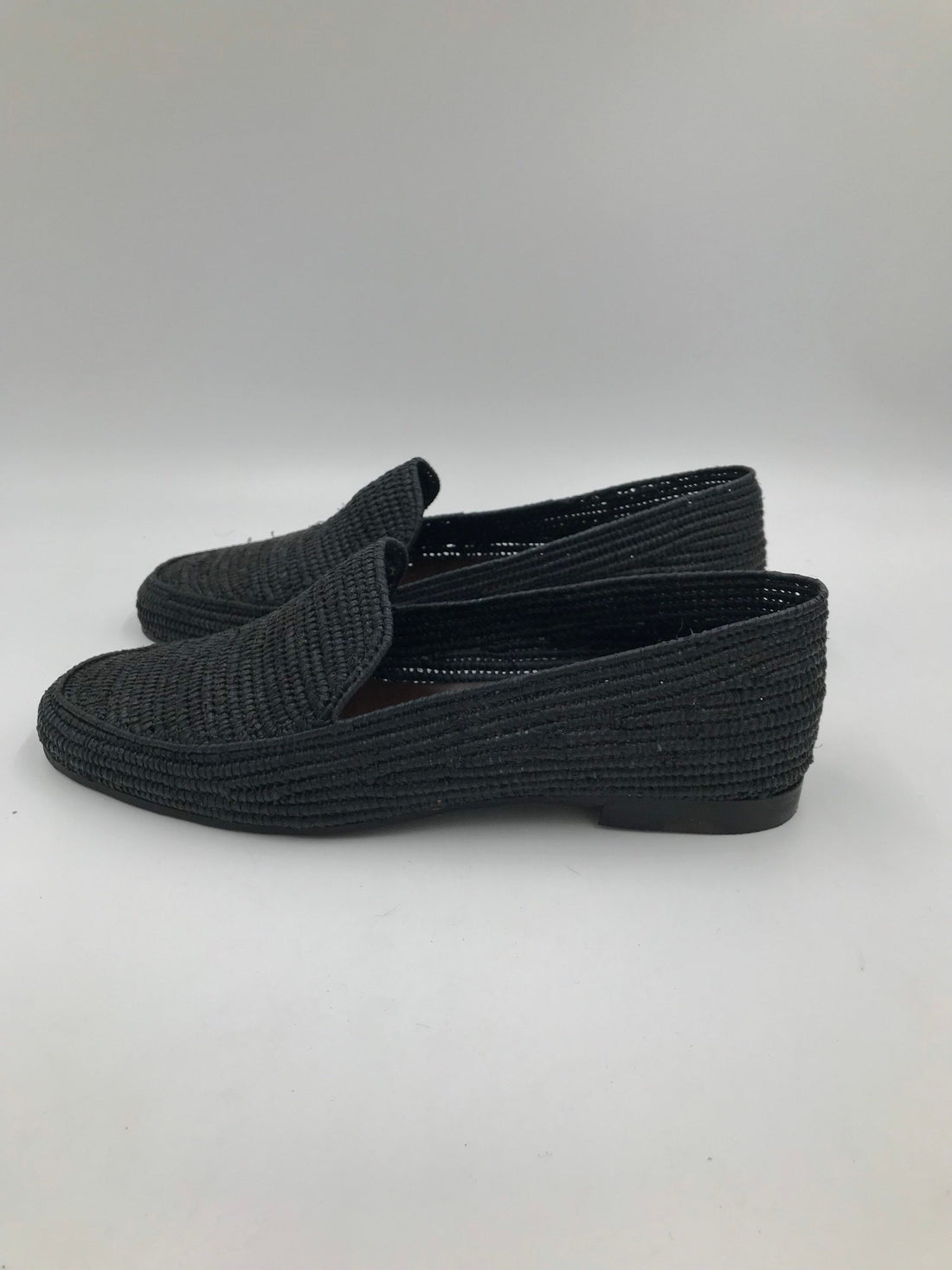 Handwoven Raffia Loafers – Lightweight Slip-On Shoes