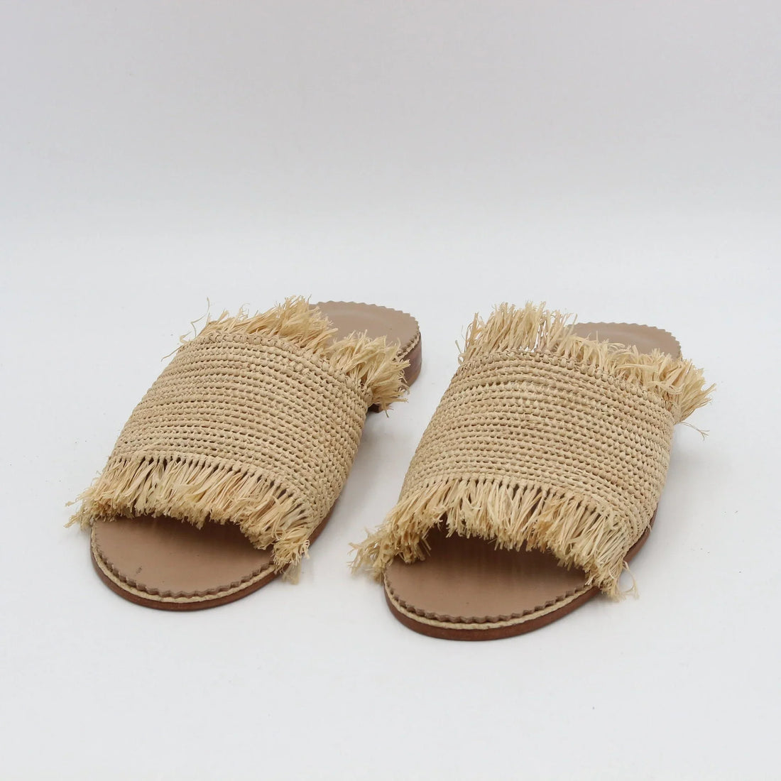 Handmade woven raffia sandals for women
