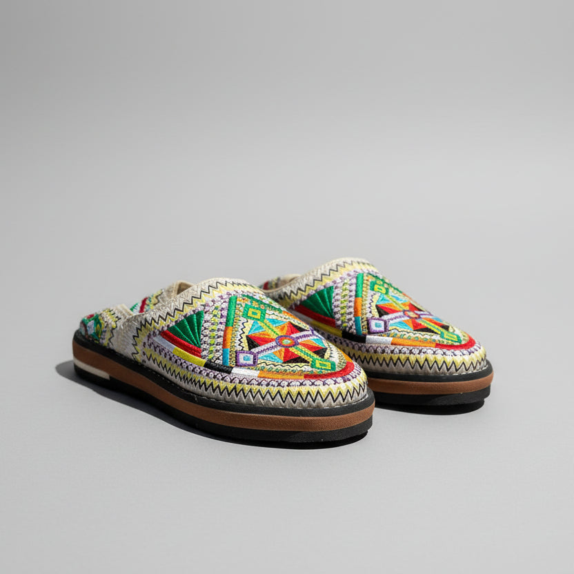 Handmade Moroccan Berber Slippers – Vibrant Embroidered Leather Babouche