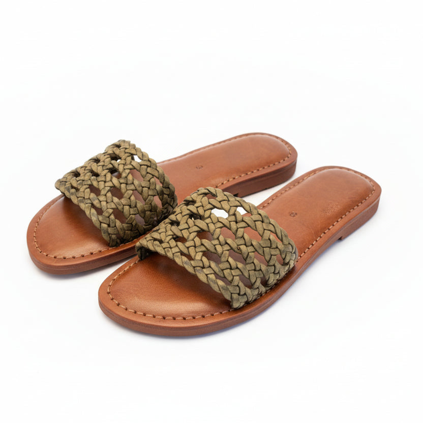 Minimalist Woven Leather Slide Sandals – Handmade Moroccan Summer Slides